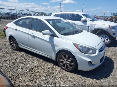 HYUNDAI ACCENT 2012