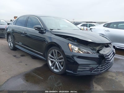 VOLKSWAGEN PASSAT 2016