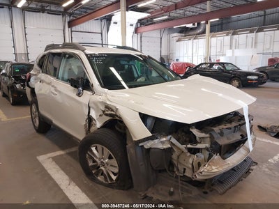 SUBARU OUTBACK 2017