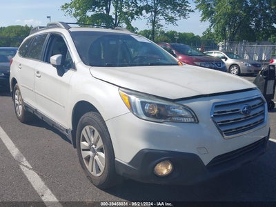 SUBARU OUTBACK 2015