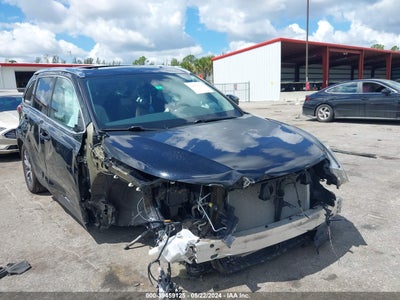 TOYOTA HIGHLANDER 2019