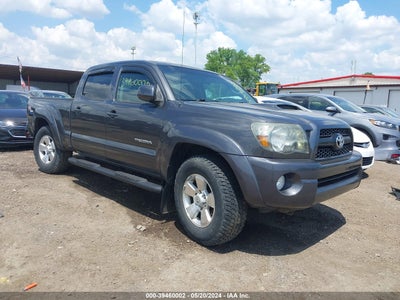 TOYOTA TACOMA 2011