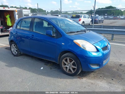TOYOTA YARIS 2009