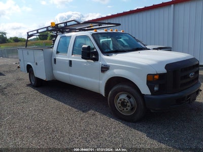 FORD F-350 CHASSIS 2010