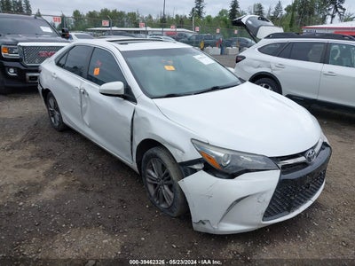 TOYOTA CAMRY 2015