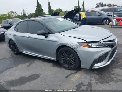 TOYOTA CAMRY 2021
