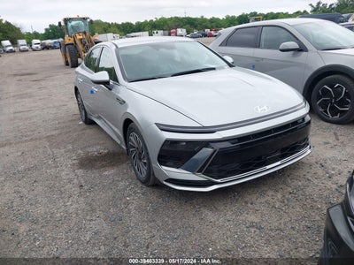 HYUNDAI SONATA HYBRID 2024
