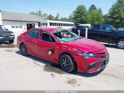 TOYOTA CAMRY 2021