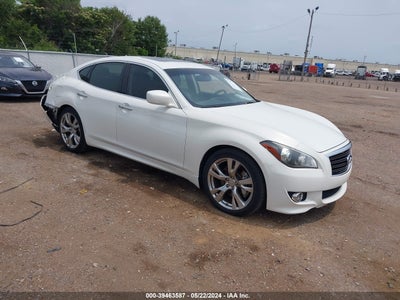 INFINITI M37 2012