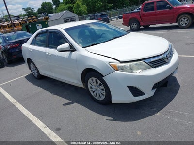 Toyota Camry 2014
