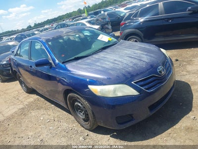 TOYOTA CAMRY 2011