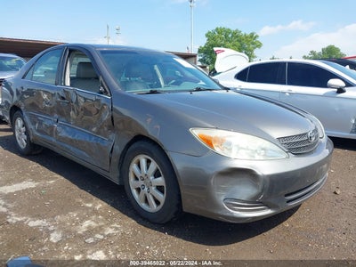 TOYOTA CAMRY XLE V6 2002