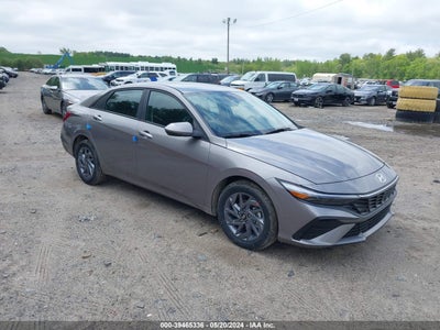 Hyundai Elantra 2024