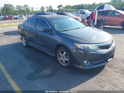 TOYOTA CAMRY 2012