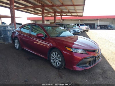 TOYOTA CAMRY 2018