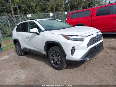 TOYOTA RAV4 2024