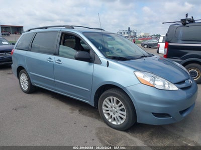 TOYOTA SIENNA 2008