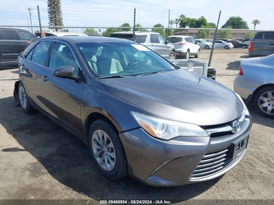 TOYOTA CAMRY 2017