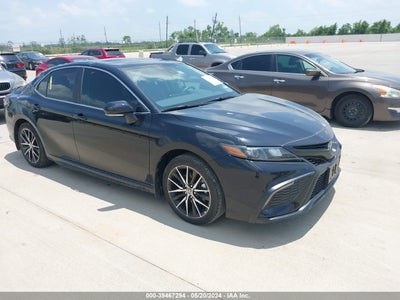 TOYOTA CAMRY 2024