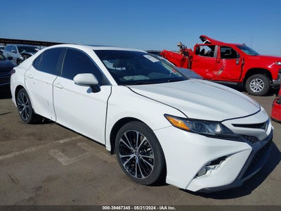 TOYOTA CAMRY 2019