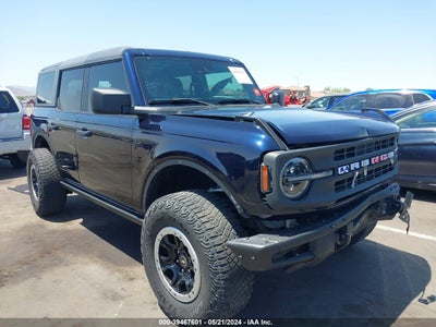 FORD BRONCO 2021