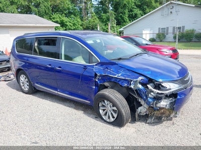 CHRYSLER PACIFICA 2019
