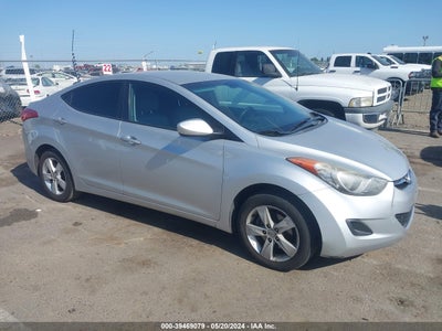 HYUNDAI ELANTRA 2011