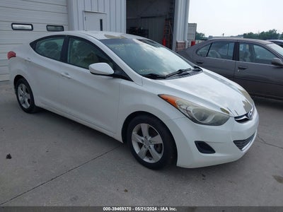 HYUNDAI ELANTRA 2013