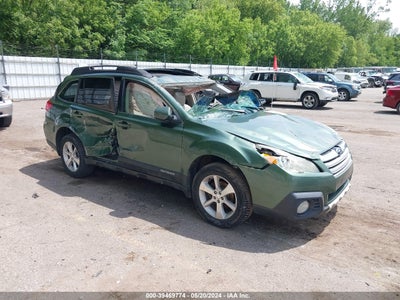 SUBARU OUTBACK 2013