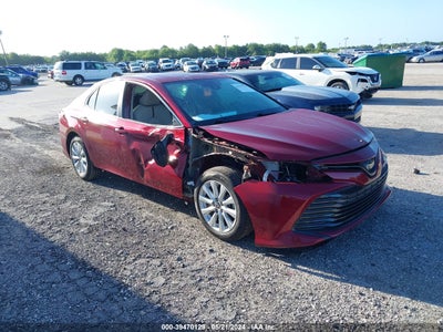 TOYOTA CAMRY 2020
