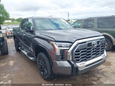 TOYOTA TUNDRA 2022