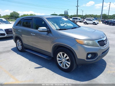 KIA SORENTO EX V6 2011