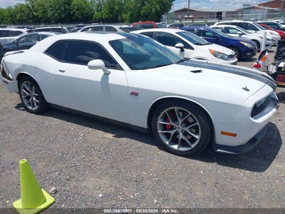 DODGE CHALLENGER 2013