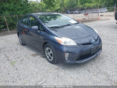 TOYOTA PRIUS 2012