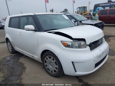 SCION SCION XB 2010
