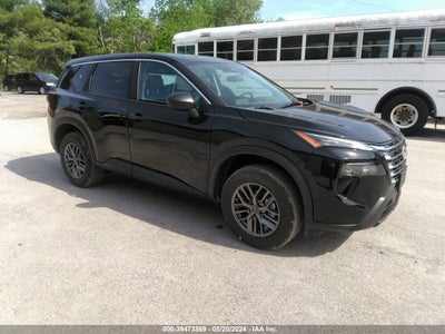 Nissan Rogue 2024