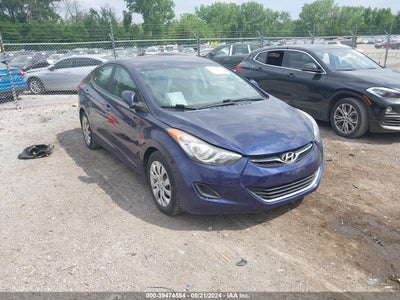 HYUNDAI ELANTRA 2012