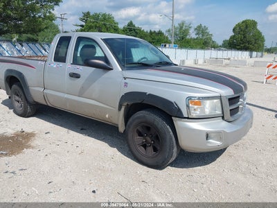 RAM DAKOTA 2011