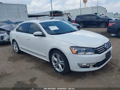 VOLKSWAGEN PASSAT 2014