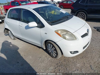 TOYOTA YARIS 2011