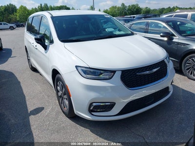 CHRYSLER PACIFICA HYBRID 2024