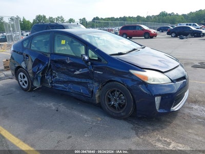 TOYOTA PRIUS 2013