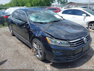 VOLKSWAGEN PASSAT 2017