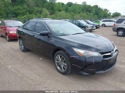 TOYOTA CAMRY 2016