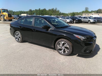 Subaru Legacy 2024
