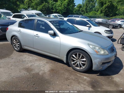 INFINITI JOURNEY 2009
