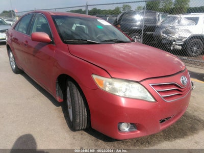 TOYOTA CAMRY 2011