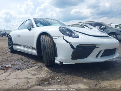 PORSCHE 911 2018