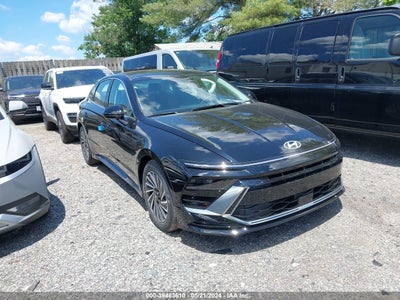 HYUNDAI SONATA HYBRID 2024
