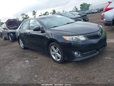 TOYOTA CAMRY 2014